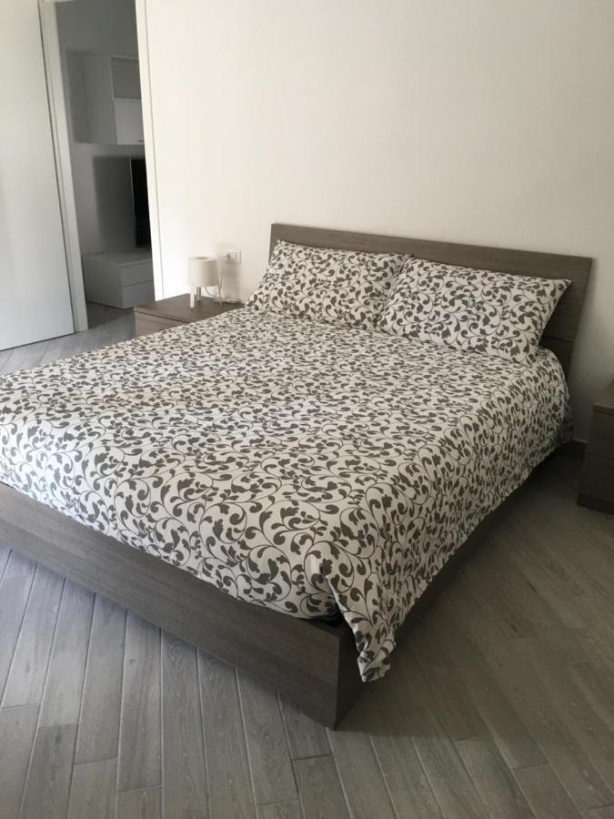 Home Hotel Сенаго Экстерьер фото