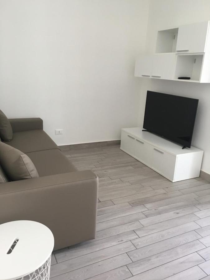 Home Hotel Сенаго Экстерьер фото