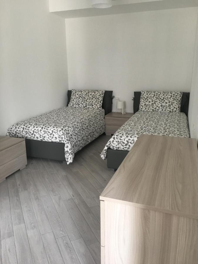 Home Hotel Сенаго Экстерьер фото