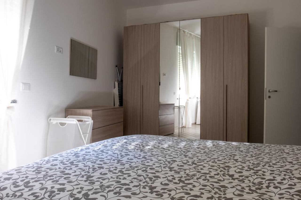 Home Hotel Сенаго Экстерьер фото